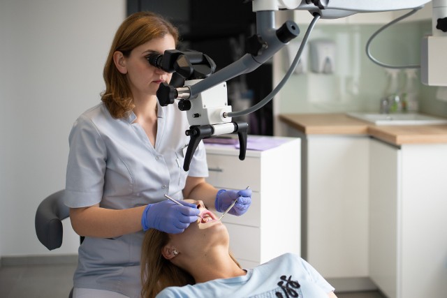 Lidia Różyńska z gabinetu stomatologicznego Smile Institute w Zwoleniu została najlepszym stomatologiem w powiecie.