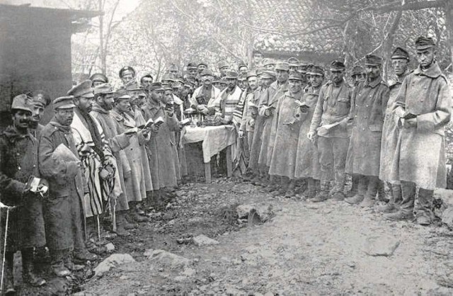Żydowscy żołnierze na archiwalnej fotografii