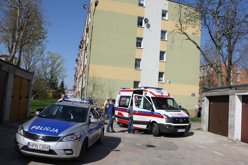 Kobieta wypadła z balkonu przy ul. Banacha w Słupsku