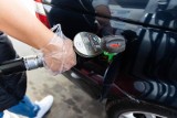 Łodzianka i mieszkaniec Koluszek kradli paliwo na stacjach benzynowych. Zarzuty na kwotę ponad 20 tys. zł