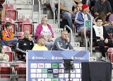 Trener ŁKS wyrzucony na trybuny podczas meczu z Jagiellonią. Zdjęcia 