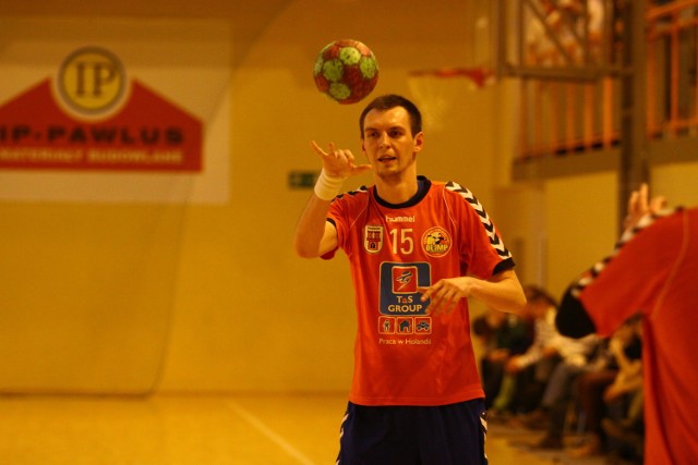 Łukasz Ogorzelec zdobył w Sandomierzu cztery gole dla Olimpu.