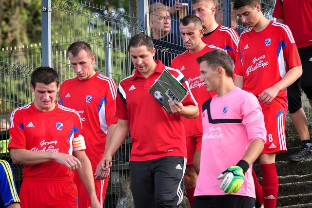 Piłkarze Polonii Głubczyce - lidera Saltex IV Ligi w ćwierćfinale zagrają u siebie z najlepszą po rundzie jesiennej w III lidze Odrą Opole.