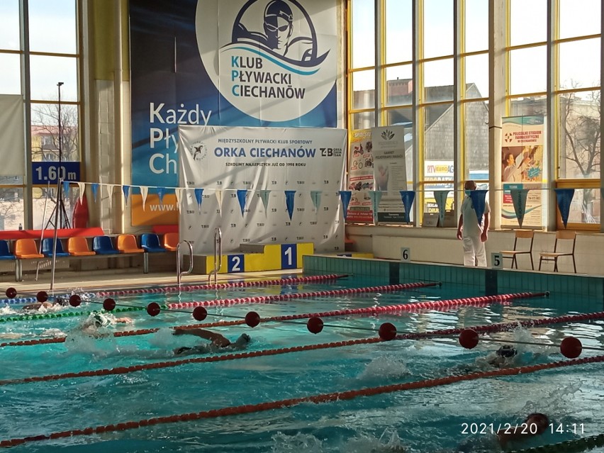 Młodzi pływacy Juvenii Białystok  zdobyli sześć medali w Ciechanowie