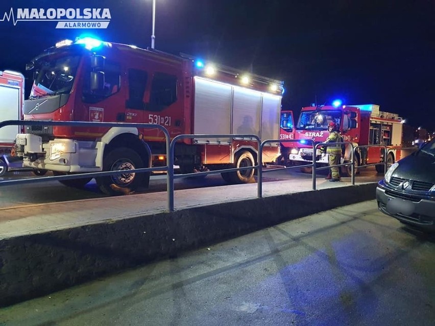 W Osielcu czołowo zderzyły się dwa busy
