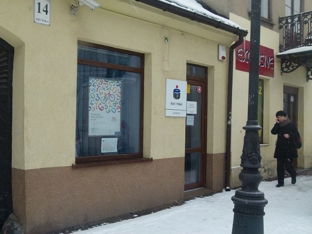 Do napadu na agencję PKO przy ul. Zduńskiej w Łowiczu doszło w marcu 2013 r.