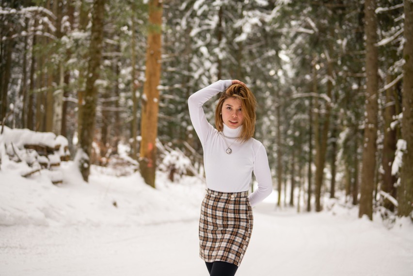 Spódnice damskie na sezon jesień-zima. Zobacz modne fasony dla kobiet w  każdym wieku, które sprawdzą się w chłodne dni | Głos Szczeciński