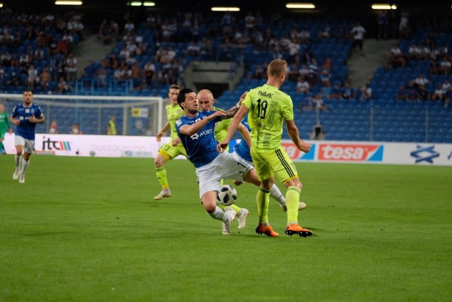 KRC Genk Lech Poznań na żywo w TV i online. Gdzie obejrzeć mecz Genk - Lech TRANSMISJA, STREAM, LIVE?