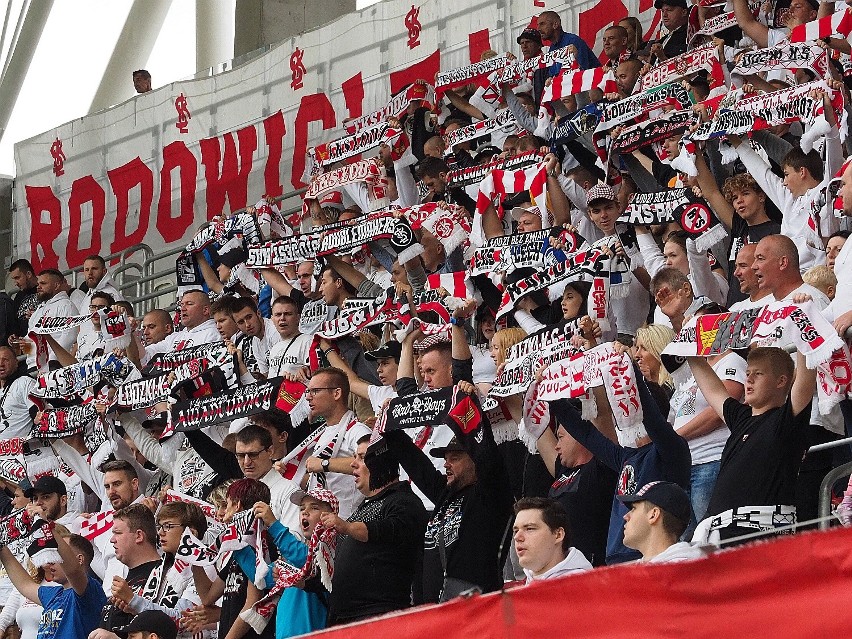 Liga Mistrzów wraca na Stadion ŁKS. Na trybunach kibice nie tylko z Łodzi, Kijowa i Grazu