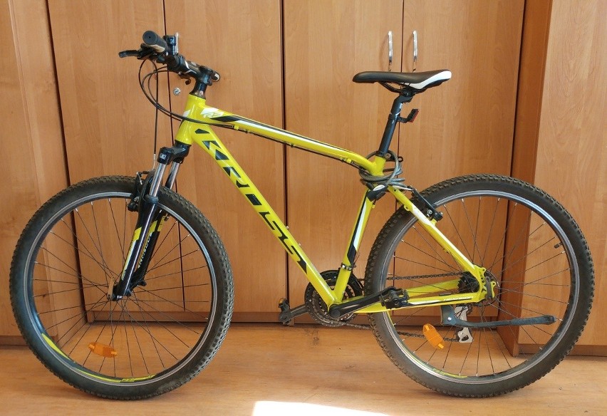 rower marki KROSS HEXAGON R3 koloru jasno-zielonego