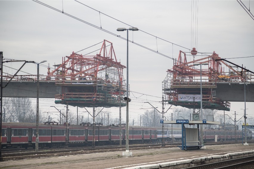 W 2015 roku kończąc budowę estakady Lipska-Wielicka...