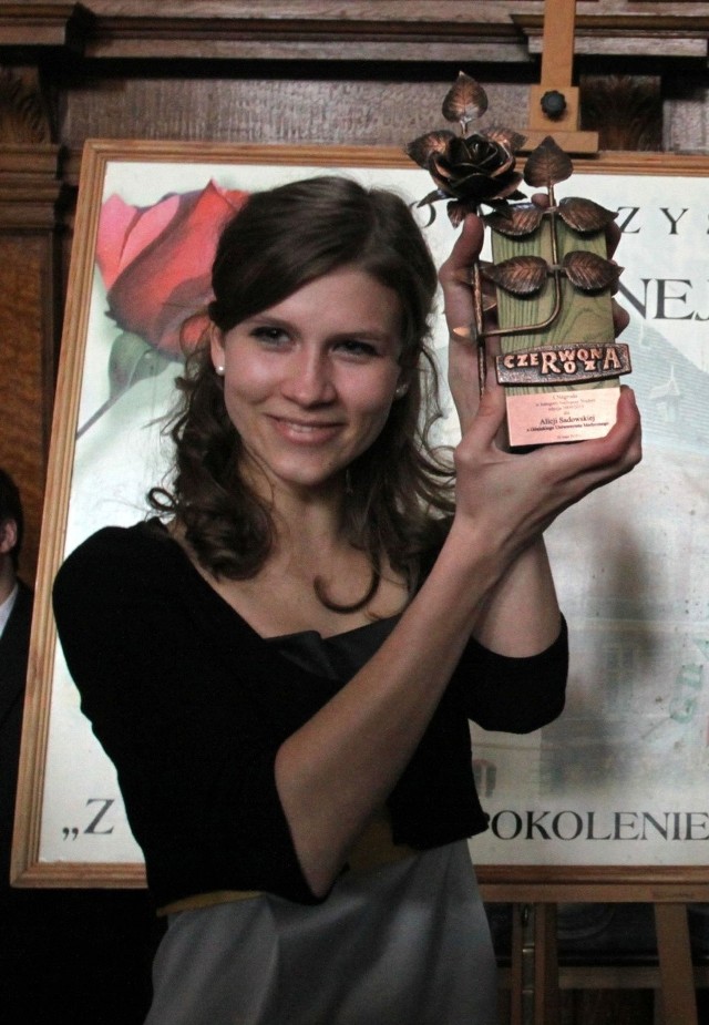 Alicja Sadowska otrzymała Statuetkę Czerwonej Róży w 2010 roku