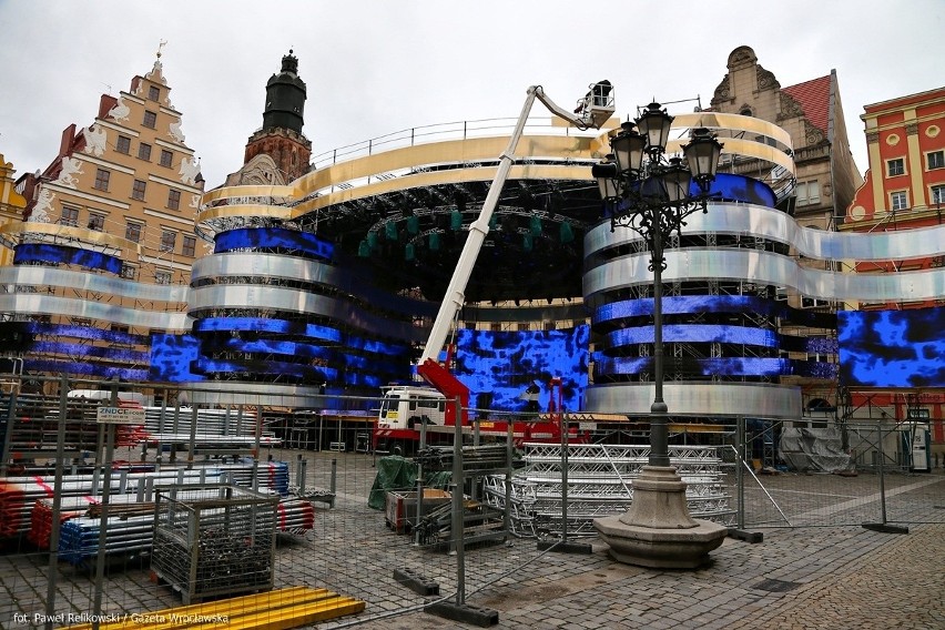 Sylwester Wrocław 2014. Scena sylwestrowa na wrocławskim...