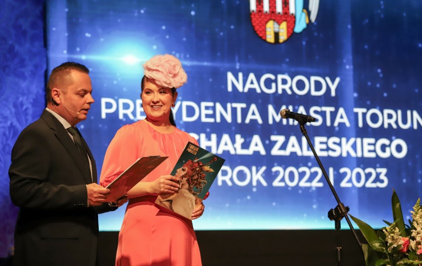 Prezydent Torunia rozdał nagrody i wyróżnienia