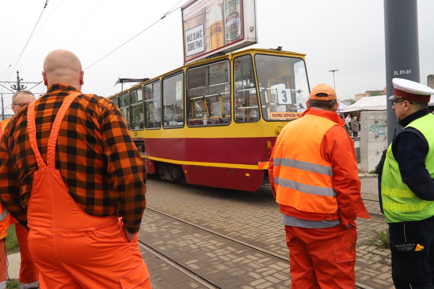 Wykolejenie tramwaju linii 3 na ulicy Dolnej (16 maja 2019)