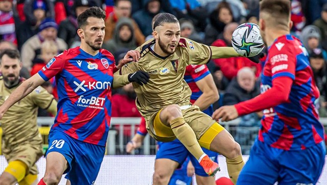 Raków Częstochowa - Pogoń Szczecin 0-0.