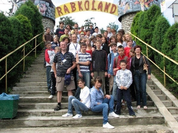 Pozdrowienia dla czytelników Nowin24 z Rabkolandu, parku rozrywki w Rabce, przesyłają koloniści z Przemyśla.
