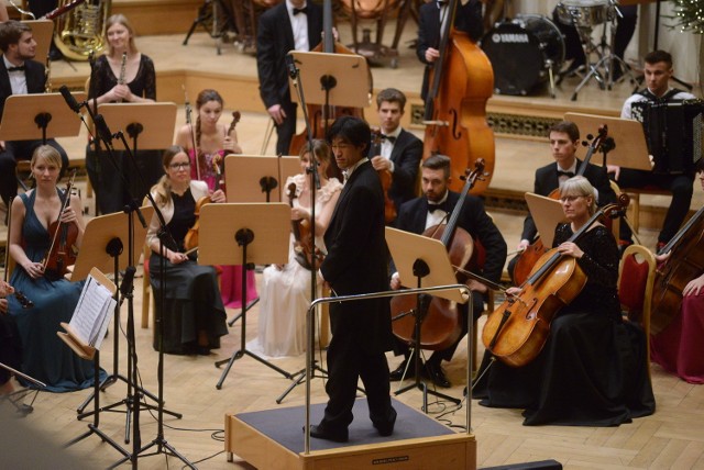 Cheung Chau i Sinfonietta Polonia