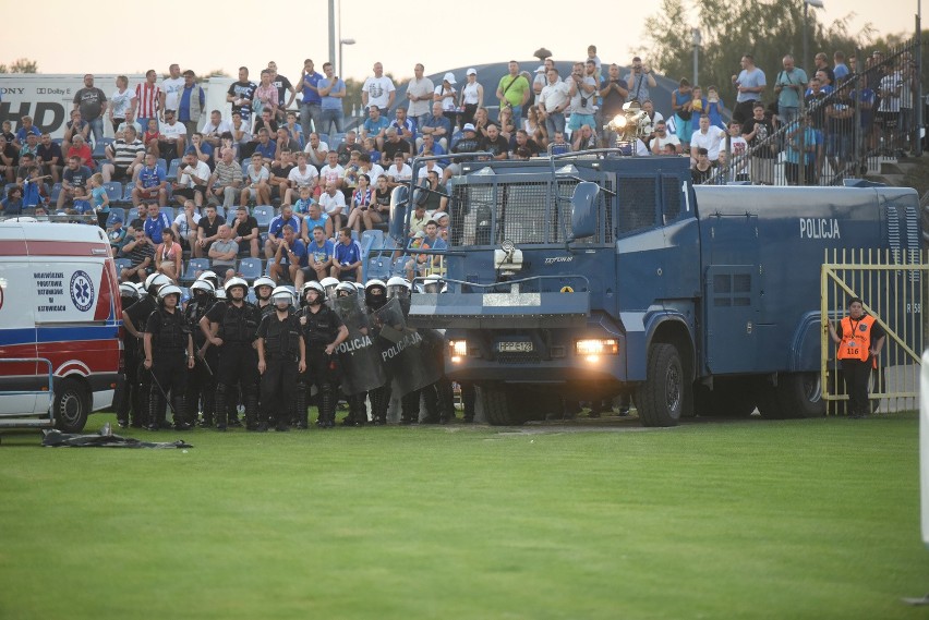 Awantura na stadionie Ruchu Chorzów. Starcie z kibicami...