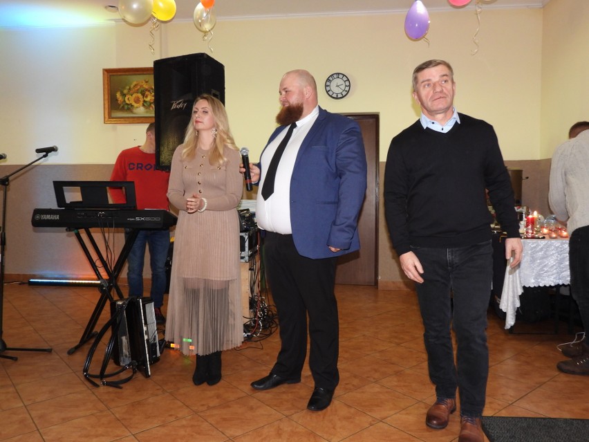 Wigilia dla seniorów w Kiełczewie, 10.12.2023 zorganizowało ją miejscowe Koło Gospodyń Wiejskich
