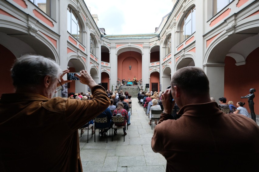 Przystanek Poezja - Leśmian po indyjsku w Poznaniu