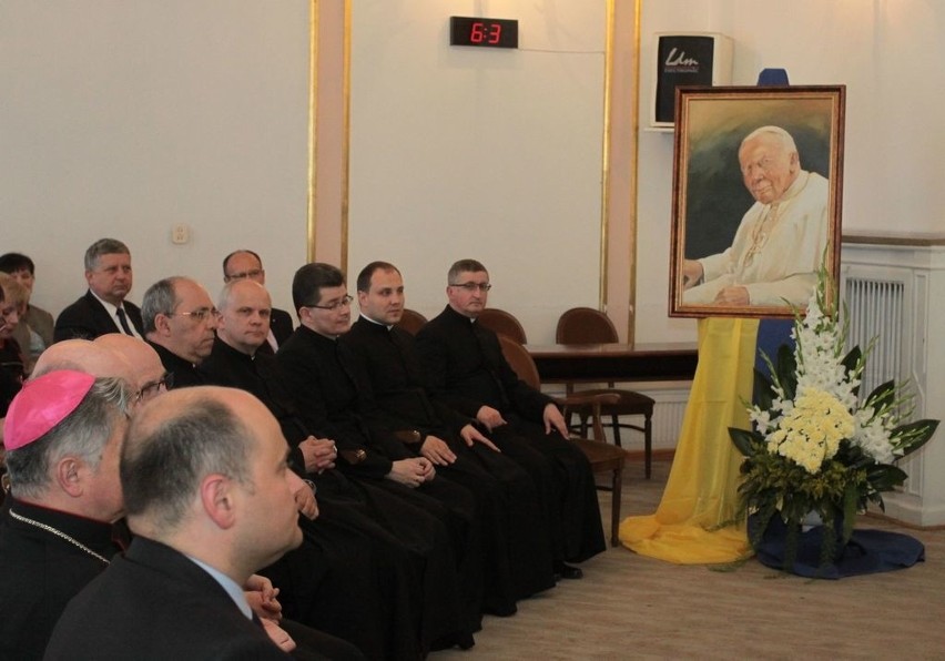 Uroczysta Papieska Sesja Rady Miejskiej w Radomiu