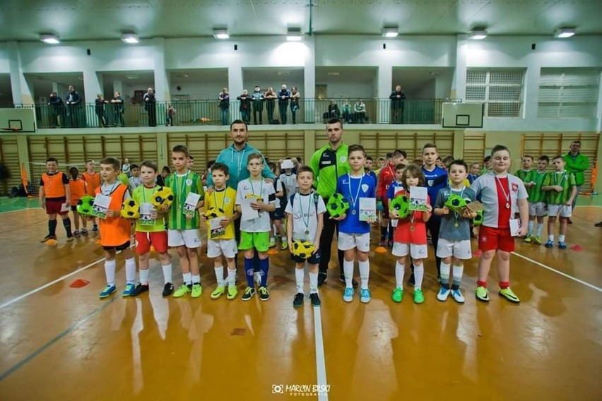 Halowe Turnieje Krośnieńskiej Akademii Piłkarskiej już 11 i 12 lutego!
