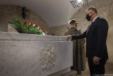 Prezydent Andrzej Duda w Krakowie na obchodach 11. rocznicy katastrofy smoleńskiej [ZDJĘCIA]