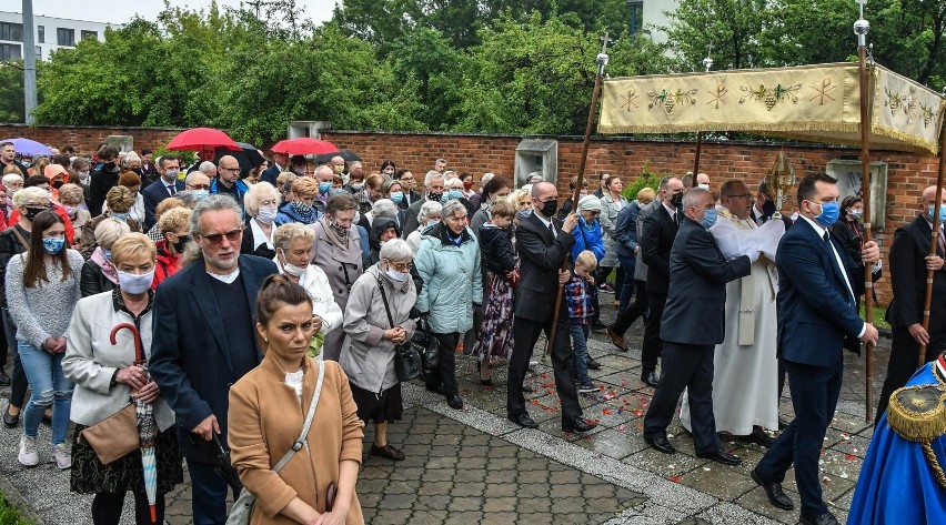 - Geneza tej uroczystości sięga Wielkiego Czwartku, kiedy to...