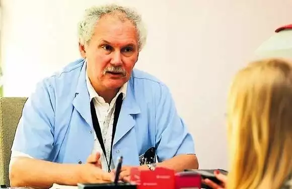 Dotychczasowy dyrektor szpitala w Zdrojach dr Andrzej Niedzielski zrezygnował ze stanowiska.