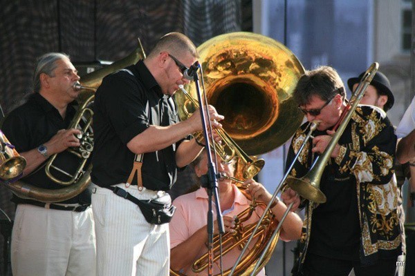 Po raz drugi w ramach cyklu „Jazz w mieście Kolberga”w Przysusze będzie koncert muzyki jazzowej. Tym razem przed publicznością wystąpi zespół Boba Jazz Band z Krakowa.