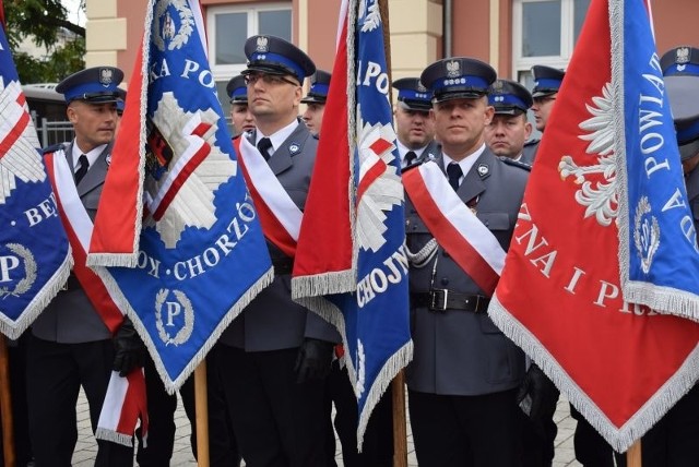 Nie tylko ścigają złoczyńców, ale też się modlą. Stróże prawa z całego kraju byli na pielgrzymce w Częstochowie.  Nie zabrakło na niej chojniczan.