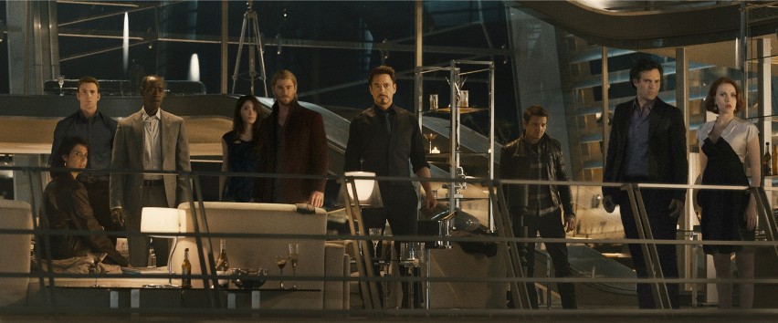 Avengers: Czas Ultrona podibja kina. Zarobił już 200 mln...