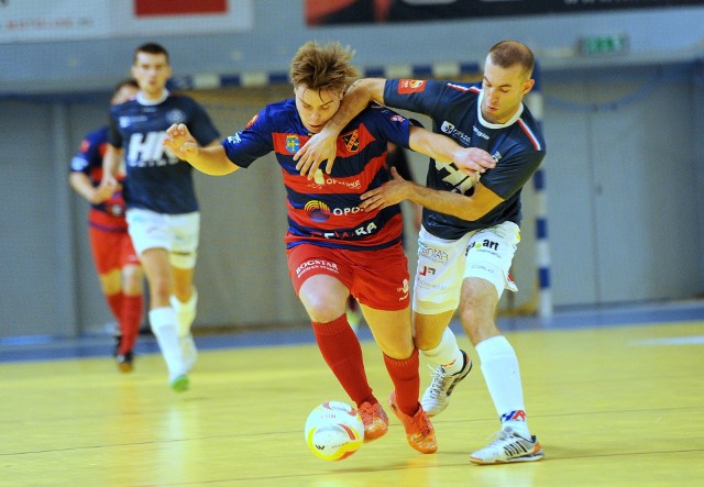 Odra Opole na początek sezonu ograła Heiro Rzeszów 4-2.