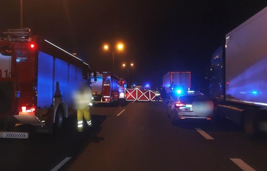 Tragiczny wypadek na autostradzie A2. W sobotę nad ranem w...