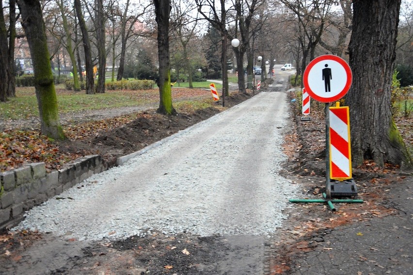 Park Słowiański zyska nowe  oblicze. Jak przebiegają prace?