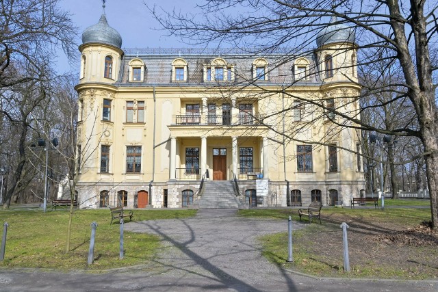 Pałac Schoena w Sosnowcu - budynek zachwyca architekturą i wnętrzami.