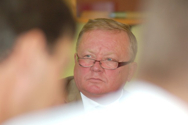 Janusz Chmielewski pełni funkcję przewodniczacego rady powiatu aleksandrowskiego od chwili powołania powiatów
