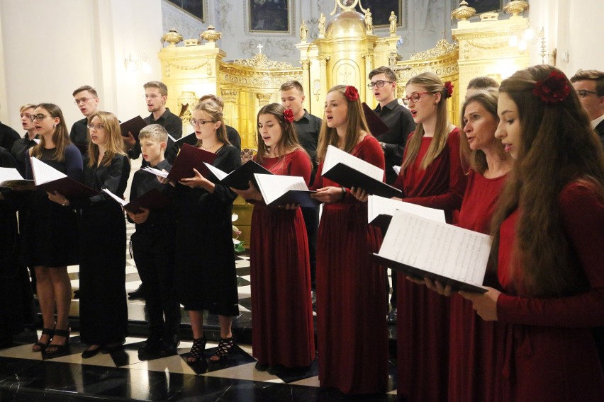 Chóry opanowały Lublin. Krajowy Kongres Polskiej Federacji Pueri Cantores dobiega końca w sobotę (ZDJĘCIA)