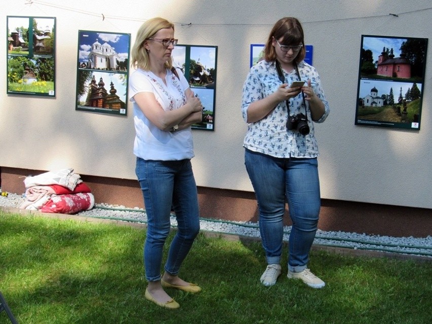 ArtFestiwal Stargard 2019. W cerkwi greckokatolickiej serwują ziółka, tłumy na festiwalu baniek mydlanych