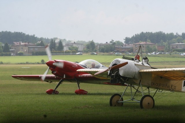 Pojedynek lotników (dogfight) z czasów I wojny światowej i...