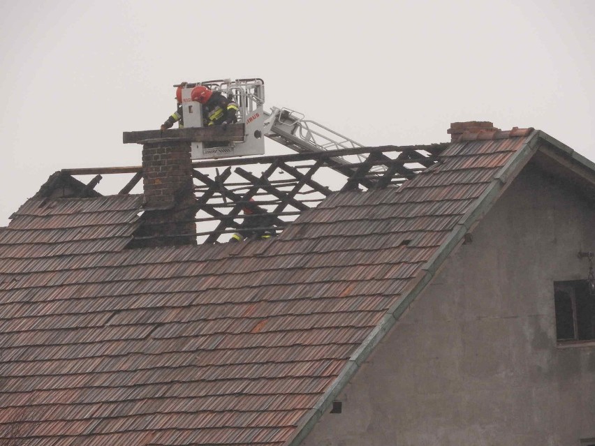 Dramat wielodzietnej rodziny z Babicy. Pożar w jednym...