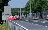 Wypadek w Pszczynie. 27-letnią motocyklistkę zabrał śmigłowiec LPR. Przewieziono ją do szpitala w Sosnowcu