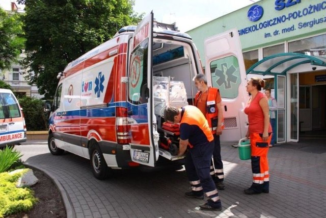 Dziś nowa karetka wyjechała po raz pierwszy i od razu odbyła dwa kursy.