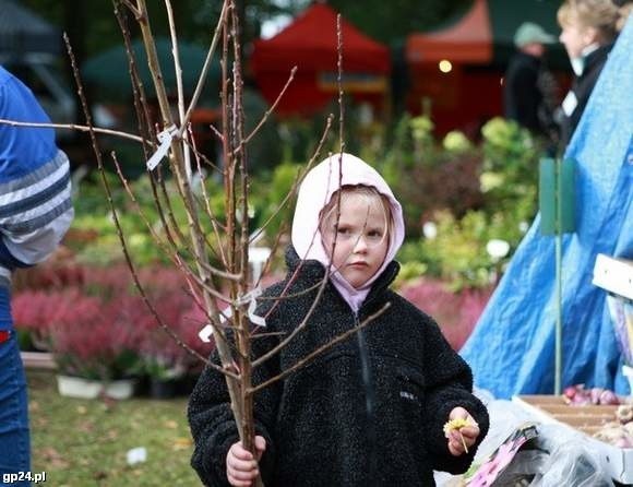 Pogoda była fatalna, ale zainteresowanie tagom dopisało nawe wśród najmłodszych