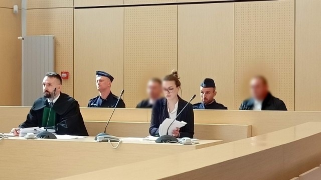 Przed Sądem Okręgowym w Poznaniu trwa proces Dominika Z., który odpowiada m.in. za usiłowanie zabójstwa policjanta.