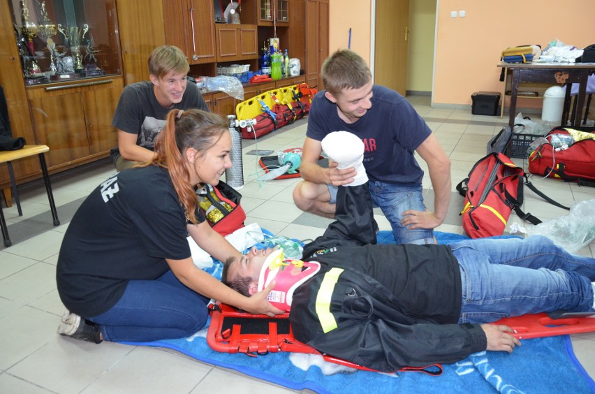 W Bogunicach działa „przycisk życia" - zanim przyjedzie pogotowie, strażacy już ratują