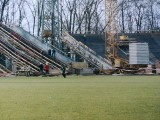 Zobacz jak kiedyś remontowano stadion Odry Opole [ZDJĘCIA]