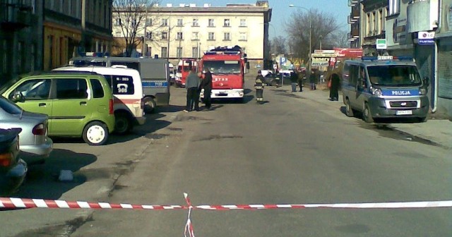 Przez prawie dwie godziny ulica Marii Curie &#8211; Skłodowska była zamknięta dla ruchu po telefonie o rzekomo podłożonej bombie.