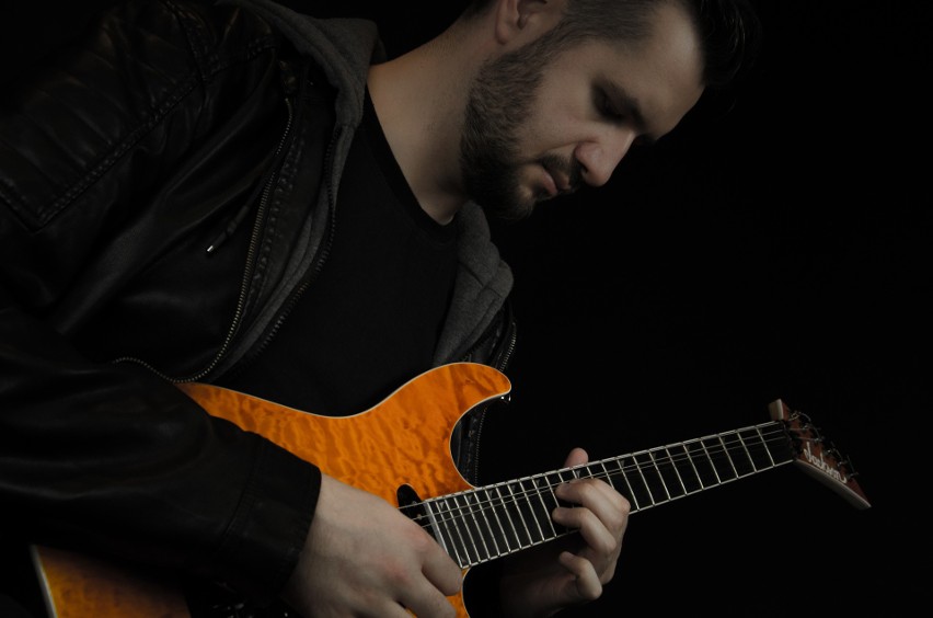 Mariusz Lemański - gitarzysta Jackson Guitars Official oraz...
